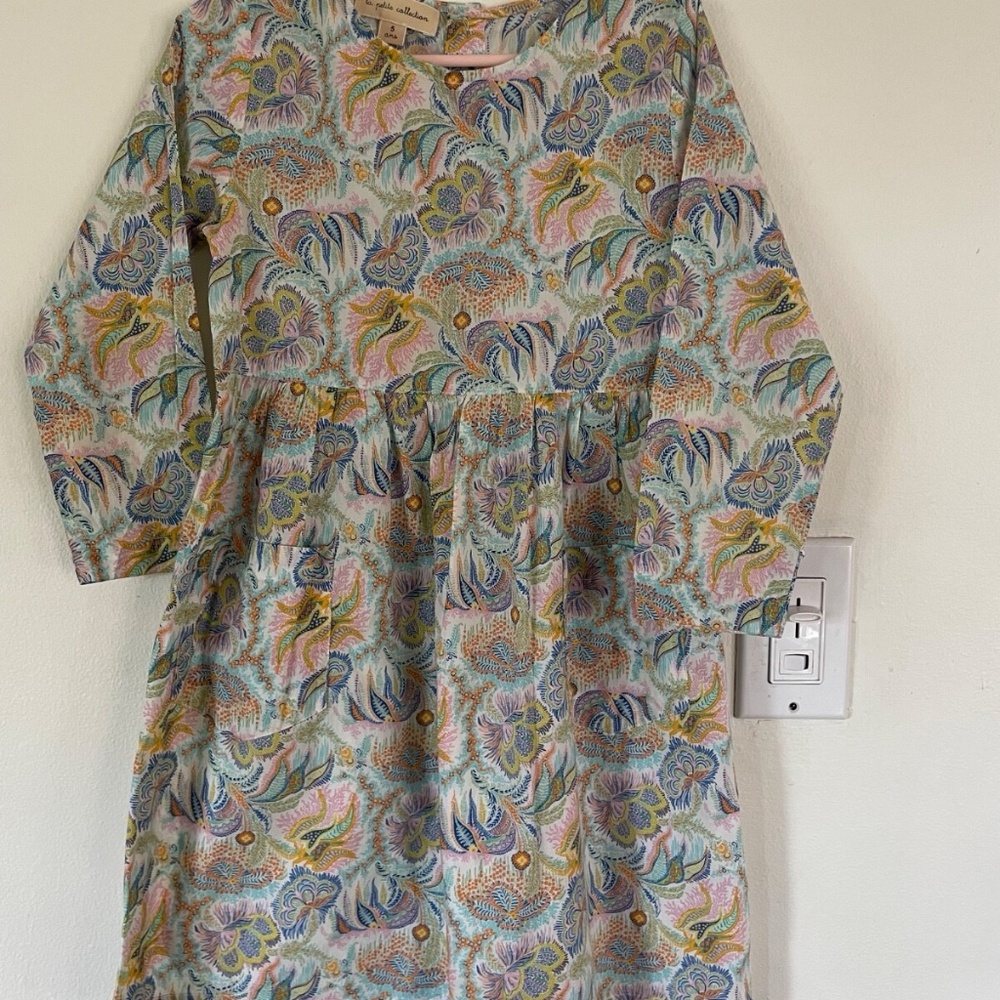 La Petite Collections Girls Size 5 long sleeve dress in colorful floral print